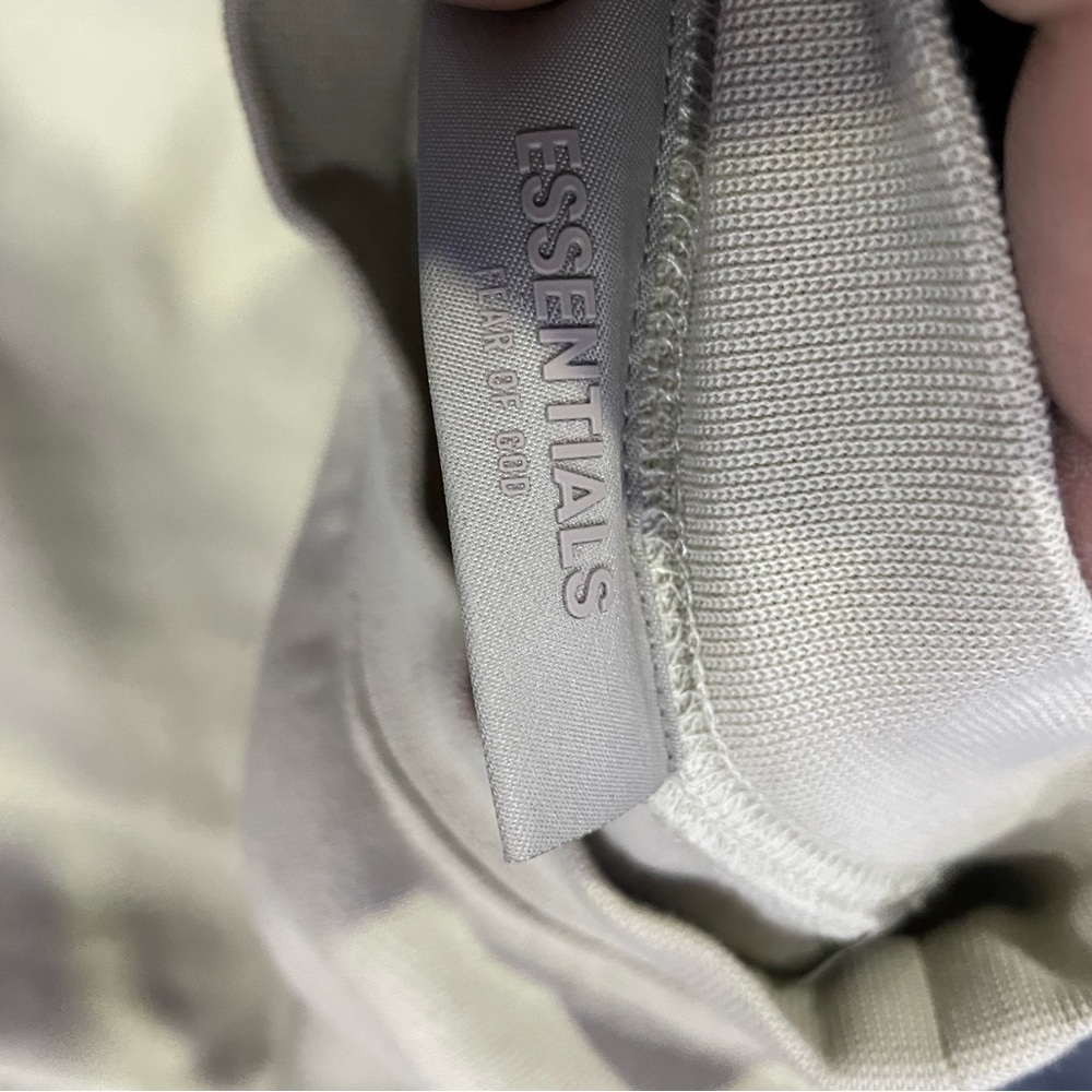 Oversized M Essentials Fear Of God Crewneck